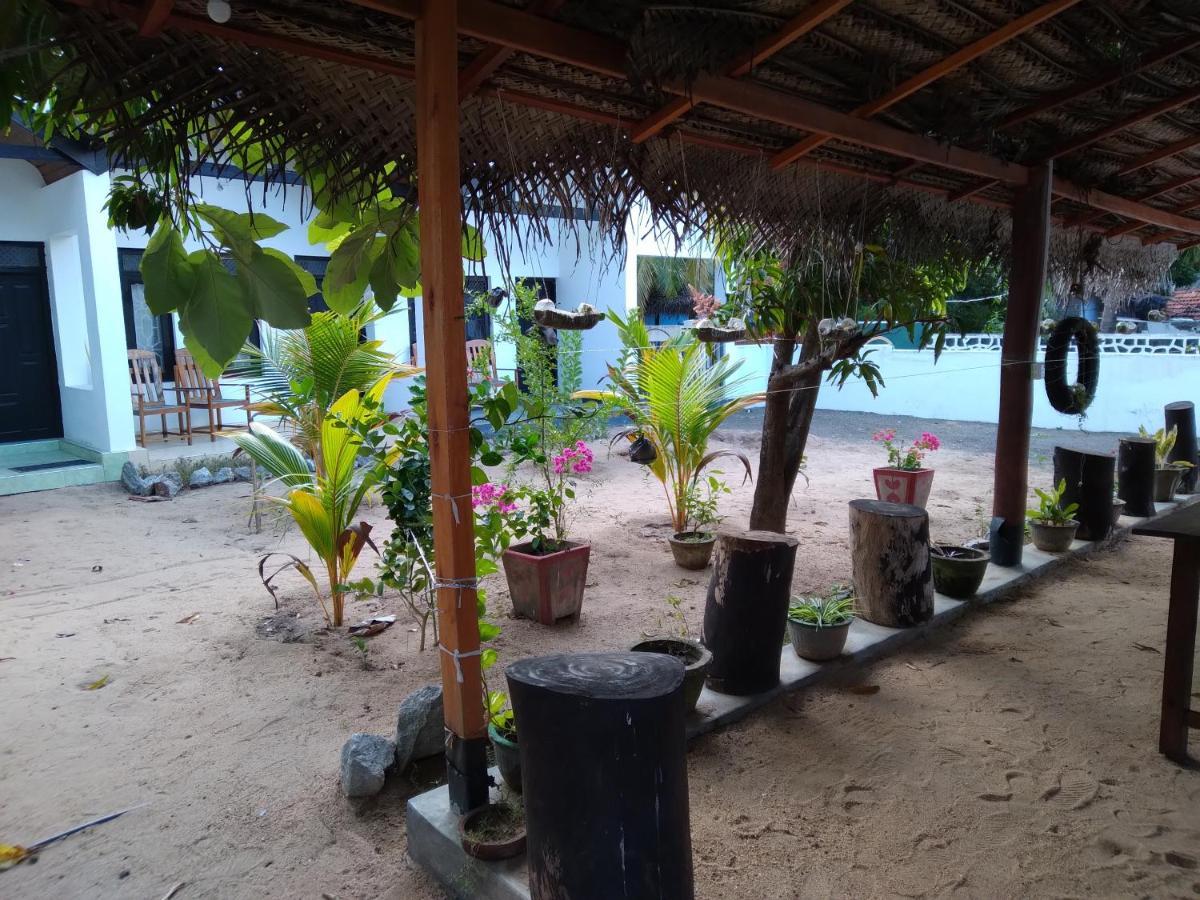 Arugam Bay Holiday Bagian luar foto