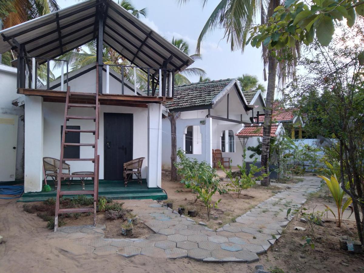 Arugam Bay Holiday Bagian luar foto