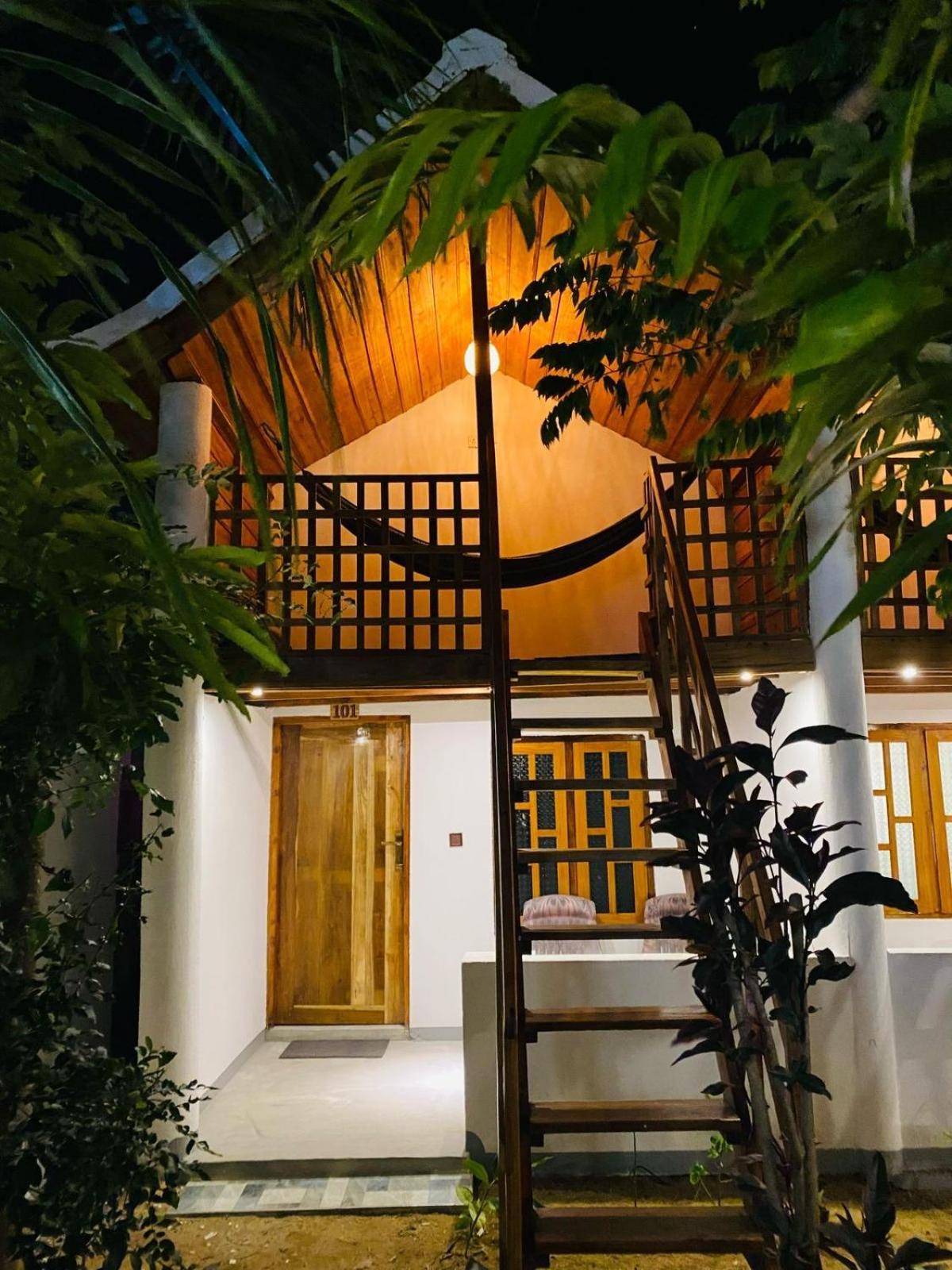 Arugam Bay Holiday Bagian luar foto